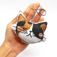 Llavero Hecho a Mano Qala Diseño Gato Dormido