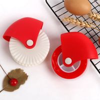 Cortador De Masa Bordes Rueda Molde Reposteria