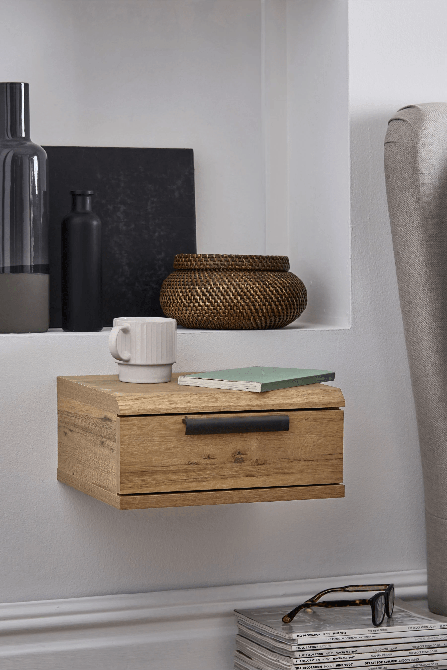 Velador Flotante Icarus color Marrón 1 cajón TU MESITA