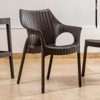 Silla de Ratán Sintético con Brazos Reyplast Marrón