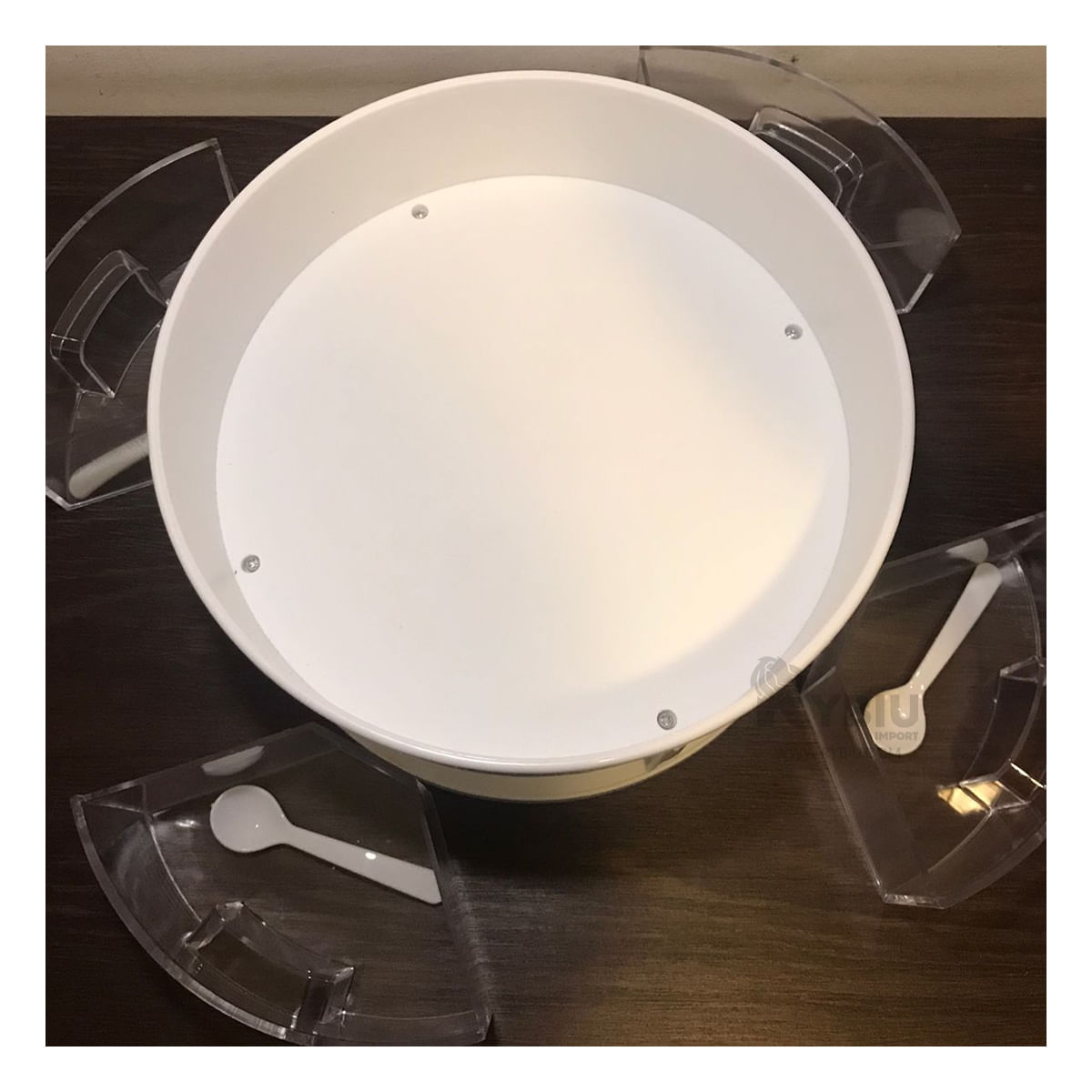 Base Sofisticada para el Hogar en Color Blanco Y+Agendita