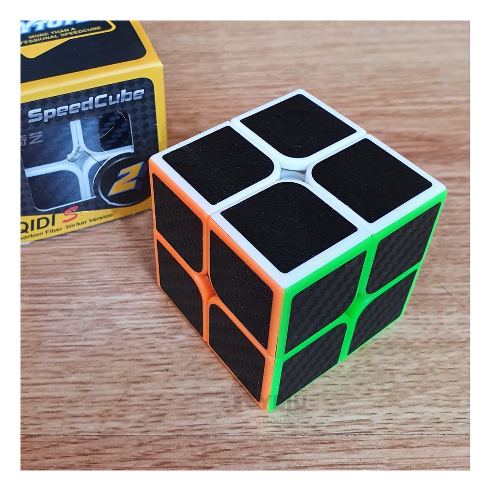 Cubo Magico Cuadrado 2x2 de Tono Negro Borde Multicolor Cubo Magico Cuadrado 2x2 de Tono Negro Borde Multicolor