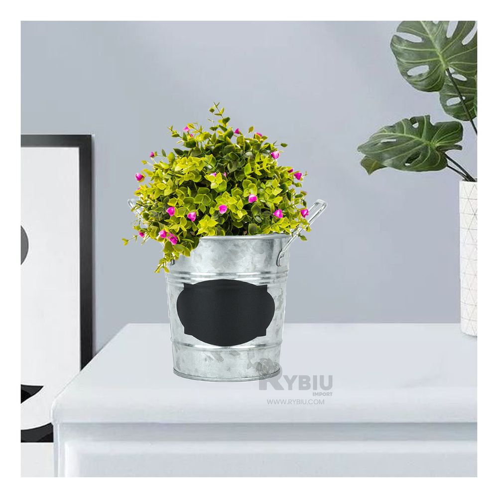 Macetero Modelo Cubo de Metal con Nota Ovalada Plateado Macetero Modelo Cubo de Metal con Nota Ovalada Plateado