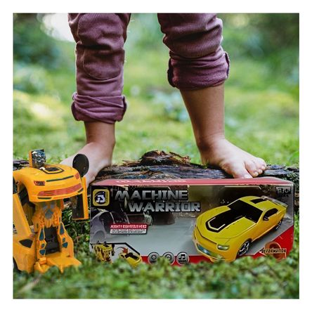 Vehiculo para Jugar Diseño Transformable en Color Amarillo Vehiculo para Jugar Diseño Transformable en Color Amarillo