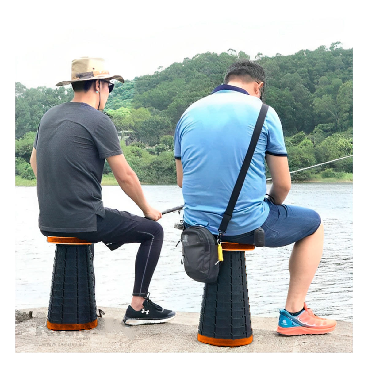 Silla Compacta de Color Anaranjado Y+Agendita