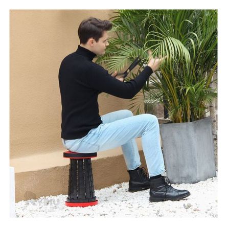 Silla con Mecanismo de Seguridad Rojo Y+Papel de Regalo Silla con Mecanismo de Seguridad Rojo Y+Papel de Regalo