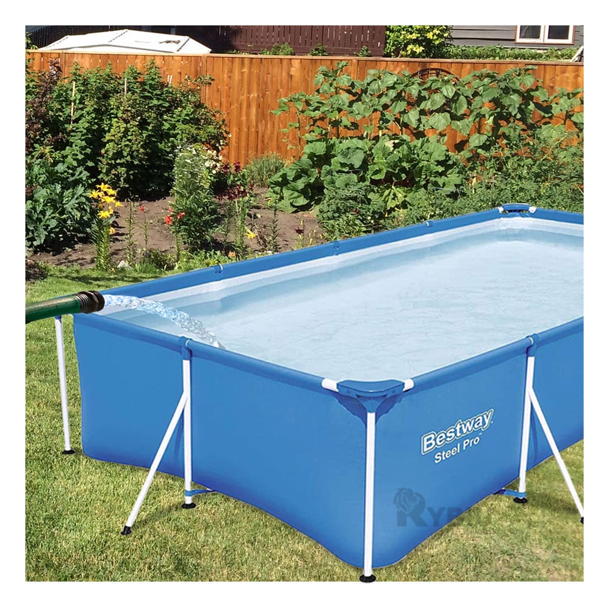 Piscina Rectangular Forma para Agua Circular en Celeste