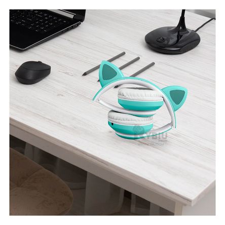 Orejeras Portatil en Color Verde Y+Post-it adhesivos Orejeras Portatil en Color Verde Y+Post-it adhesivos