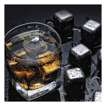 Set de 8 Cubos de Hielo Reutilizable con Pinza Tono Plateado Set de 8 Cubos de Hielo Reutilizable con Pinza Tono Plateado