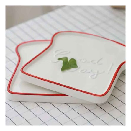 Plato de Ceramica en Forma de Pan Tostada de Color Rojo