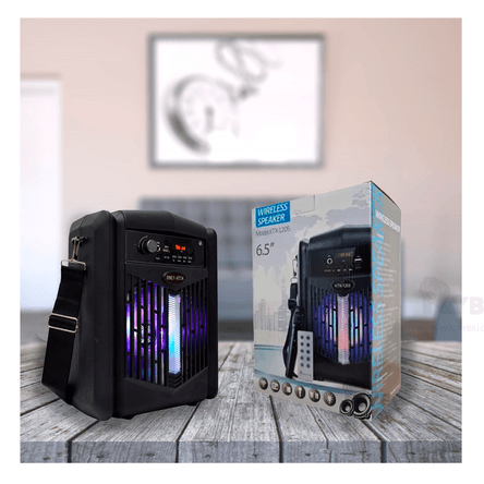 Parlante Facil de Transportar en Tono Negro Y+Stickers Parlante Facil de Transportar en Tono Negro Y+Stickers