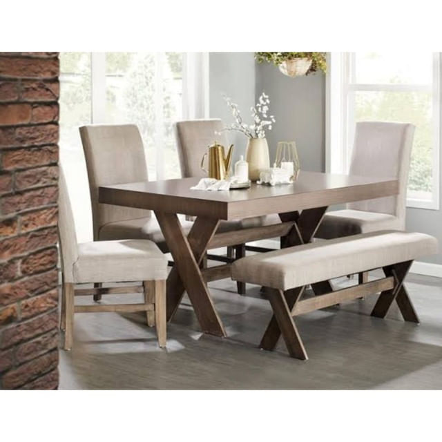 Comedor Mobiliari + 4 Sillas Gray + Banqueta