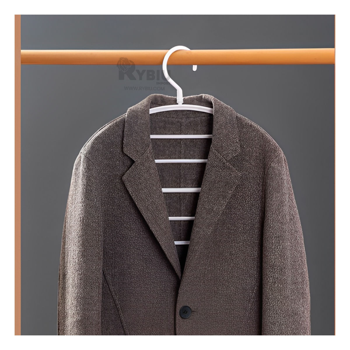 Perchero para Ropa Giratorio en Color Blanco