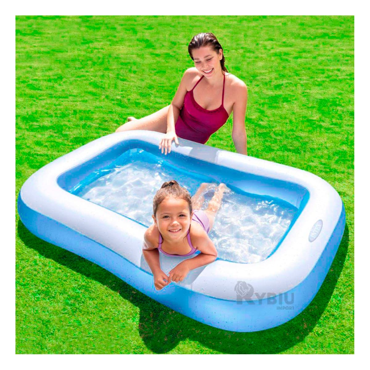 Piscina Borde Solido en Tono Celeste Y+Papel de Regalo