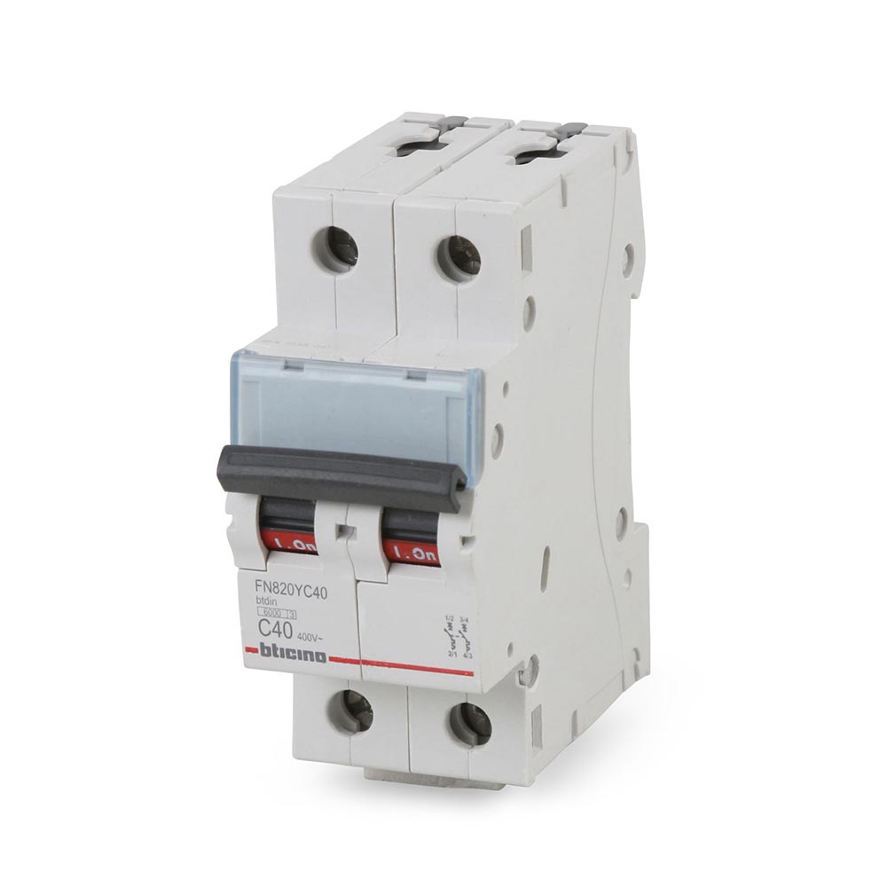 Interruptor Termomagnético 2x40A 220V-10KA Bticino Interruptor Termomagnético 2x40A 220V-10KA Bticino