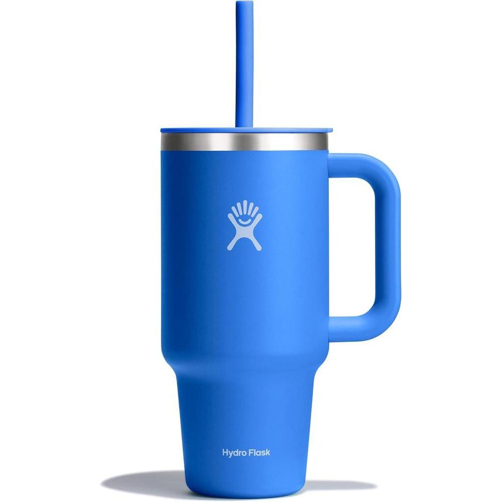 Vaso de viaje Hydro Flask, aislado, perfecto para bebidas frías en cualquier ocasión