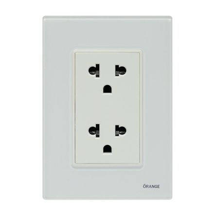 Placa Armada Orange: Tomacorriente Doble Universal Vitro LT Blanco Placa Armada Orange: Tomacorriente Doble Universal Vitro LT Blanco