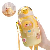 Tomatodo Hello Bear Con Sorbete y Stickers De 720 ml Amarillo  865AM08