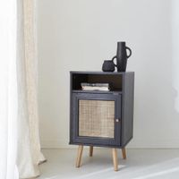 Mesa de Noche Ariosto color Negro con Rejilla de Ratán 1 puerta TU MESITA