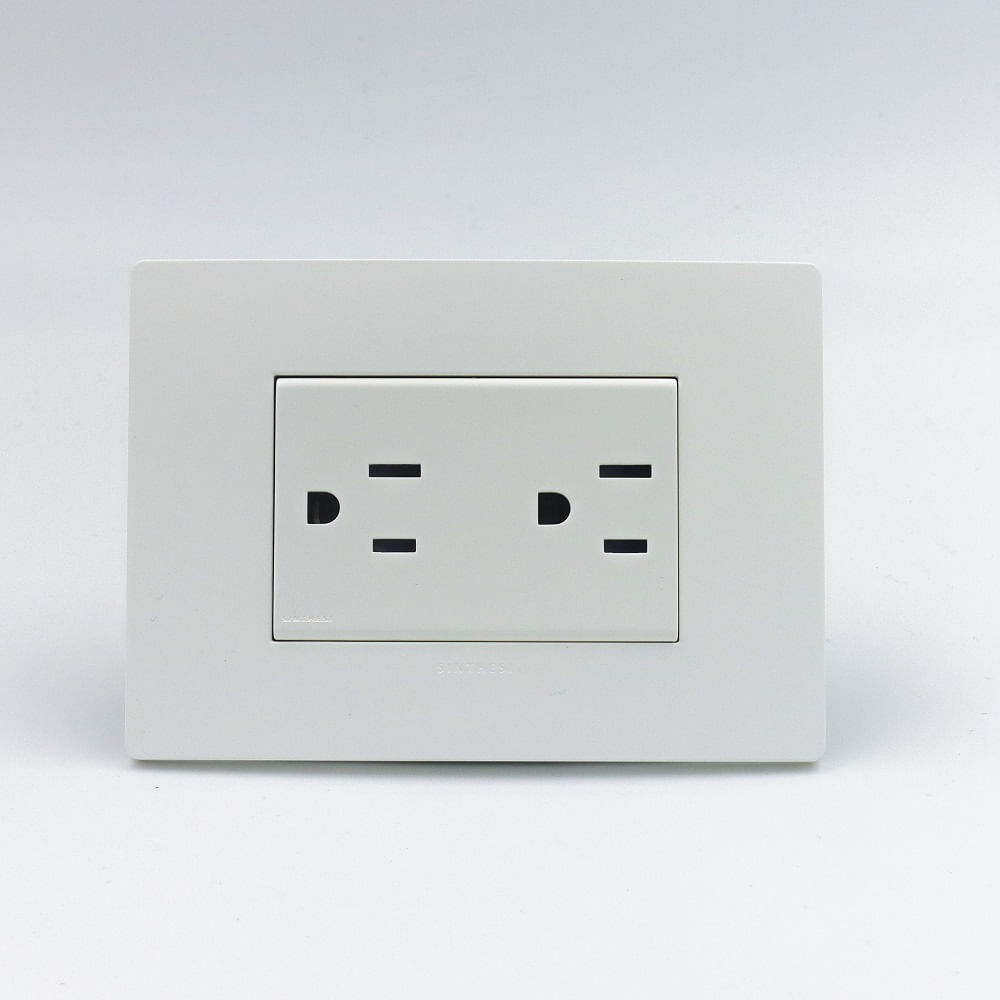 TOMACORRIENTE DUPLEX AMERICANO CON TIERRA SINTHESI S33 PLACA BLANCA MATE Y DADO S22 BLANCO