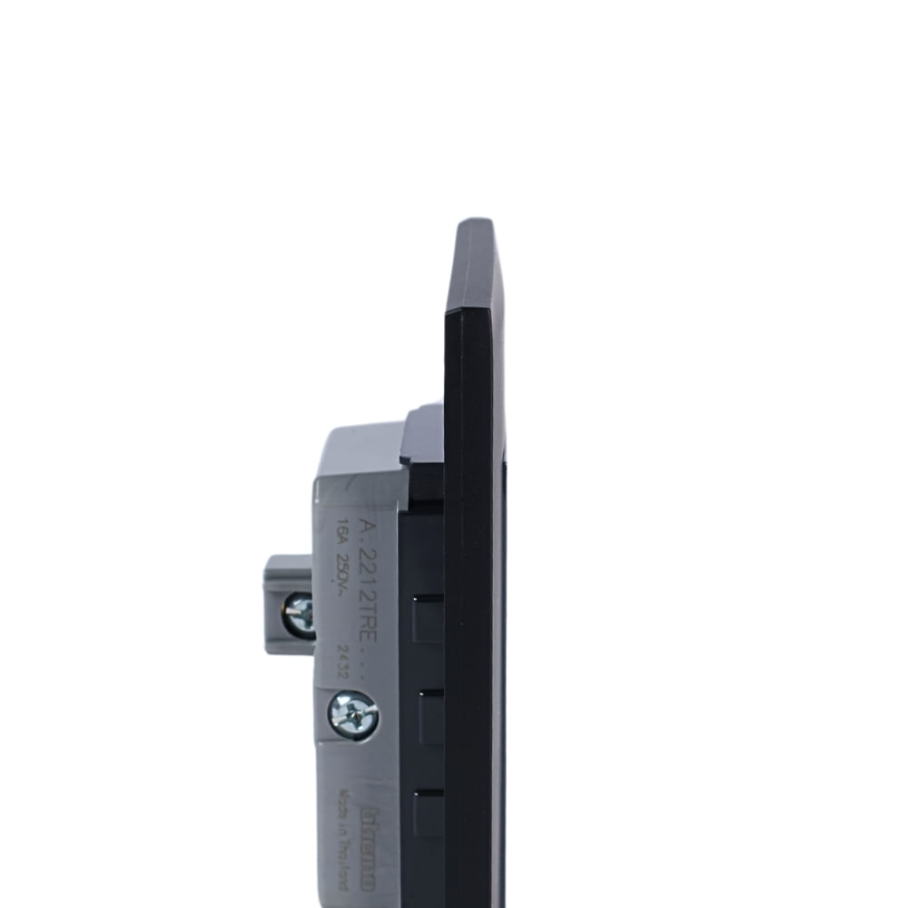 Tomacorriente Bticino Modus 4 AH2228EANG Negro Policarbonato 16A 250V ...