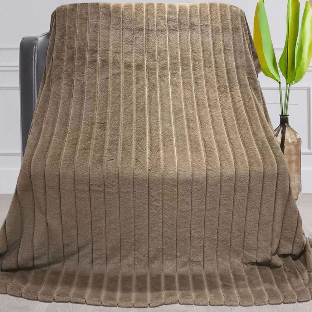 Manta Antialérgica Piel de Conejo Alto Relieve Raya 2PLAZAS Kaki