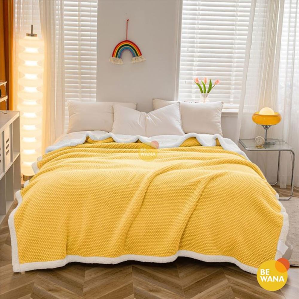 Manta Antialérgica Carnero Alto Relieve Lujo QUEEN YELLOW