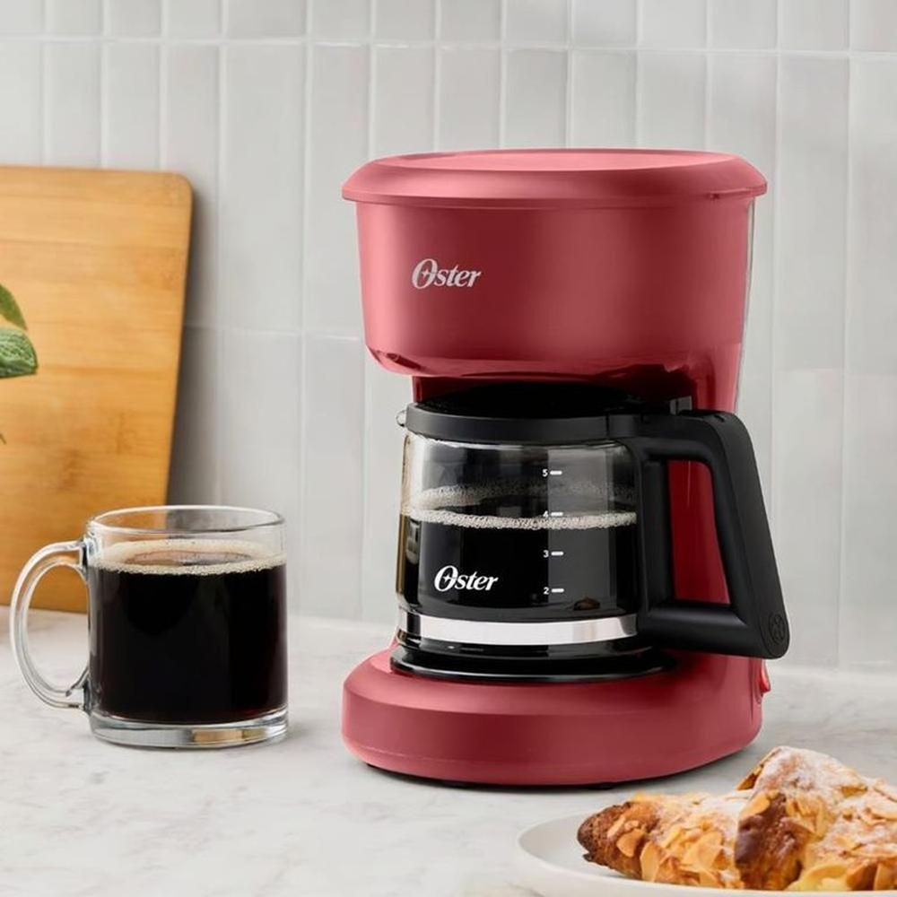 Cafetera Oster 5tz de Filtro reutilizable BVSTDCS51R ROJO