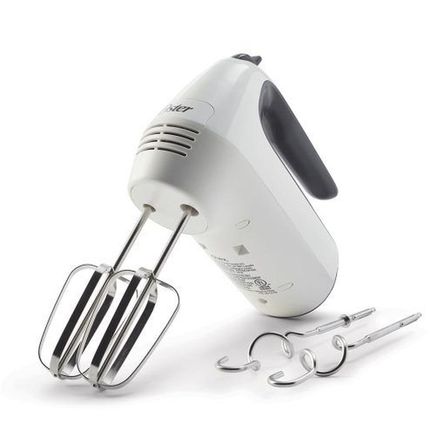 Batidora de Mano Oster con 6 velocidades y función turbo FPSTHM3532