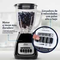 Licuadora Oster de 1.5L con 550 watts – Negro Kaliman BLSTKAG BPB 053