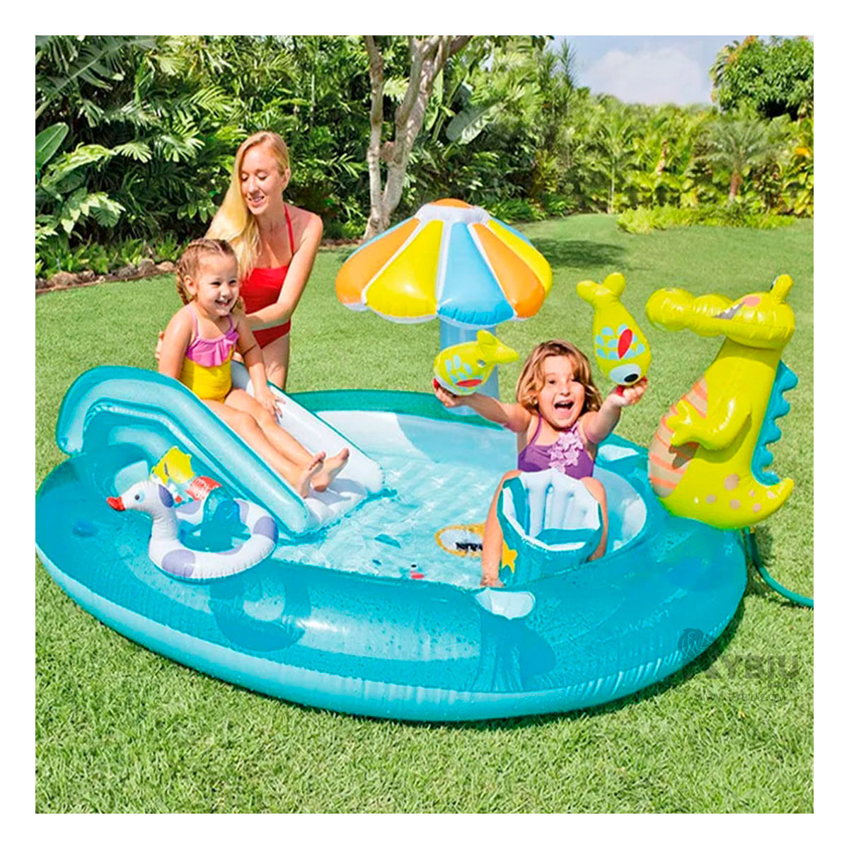 Centro de Juego Acuatico en Celeste Y+Agendita