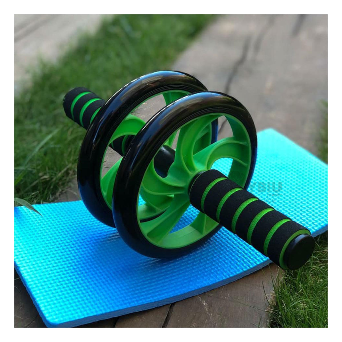 Rueda Doble para Abdominales y Tapete en Color Verde