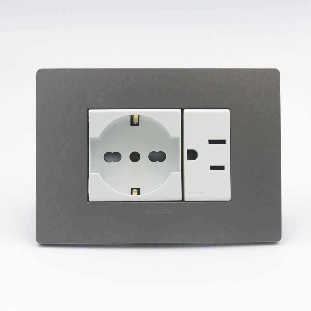 TOMACORRIENTE DOBLE 1 SCHUKO Y 1 AMERICANO SINTHESI S33 PLACA PIEDRA Y DADOS BLANCOS