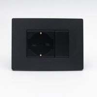 TOMACORRIENTE SCHUKO SIMPLE SINTHESI S33 PLACA CARBON Y DADO NOIR