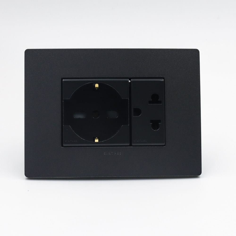 TOMACORRIENTE DOBLE 1 SCHUKO Y 1 UNIVERSAL SINTHESI S33 PLACA CARBON Y DADOS NOIR