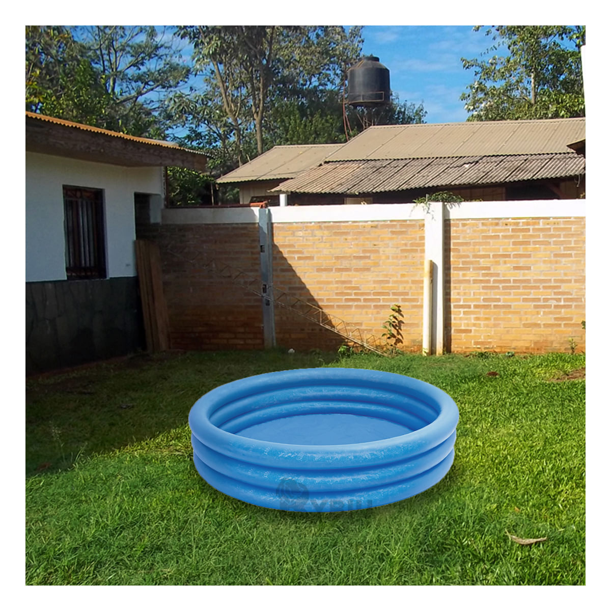 Piscina de Buena Calidad en Azul Y+Agendita