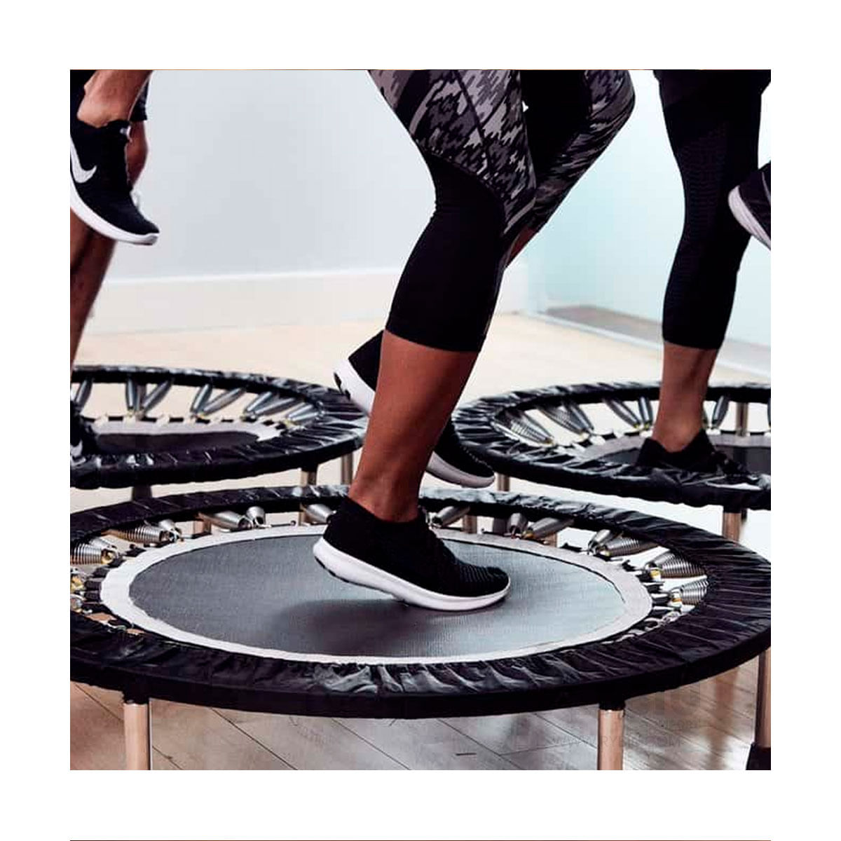 Trampolin Deporte Resistente Unisex en Negro Y+Agendita