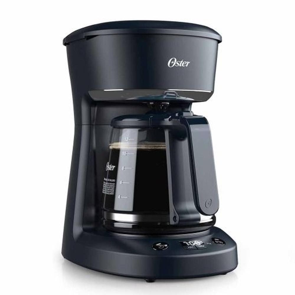Cafetera programable Oster de 12 tazas con auto apagado BVSTDCP12B.