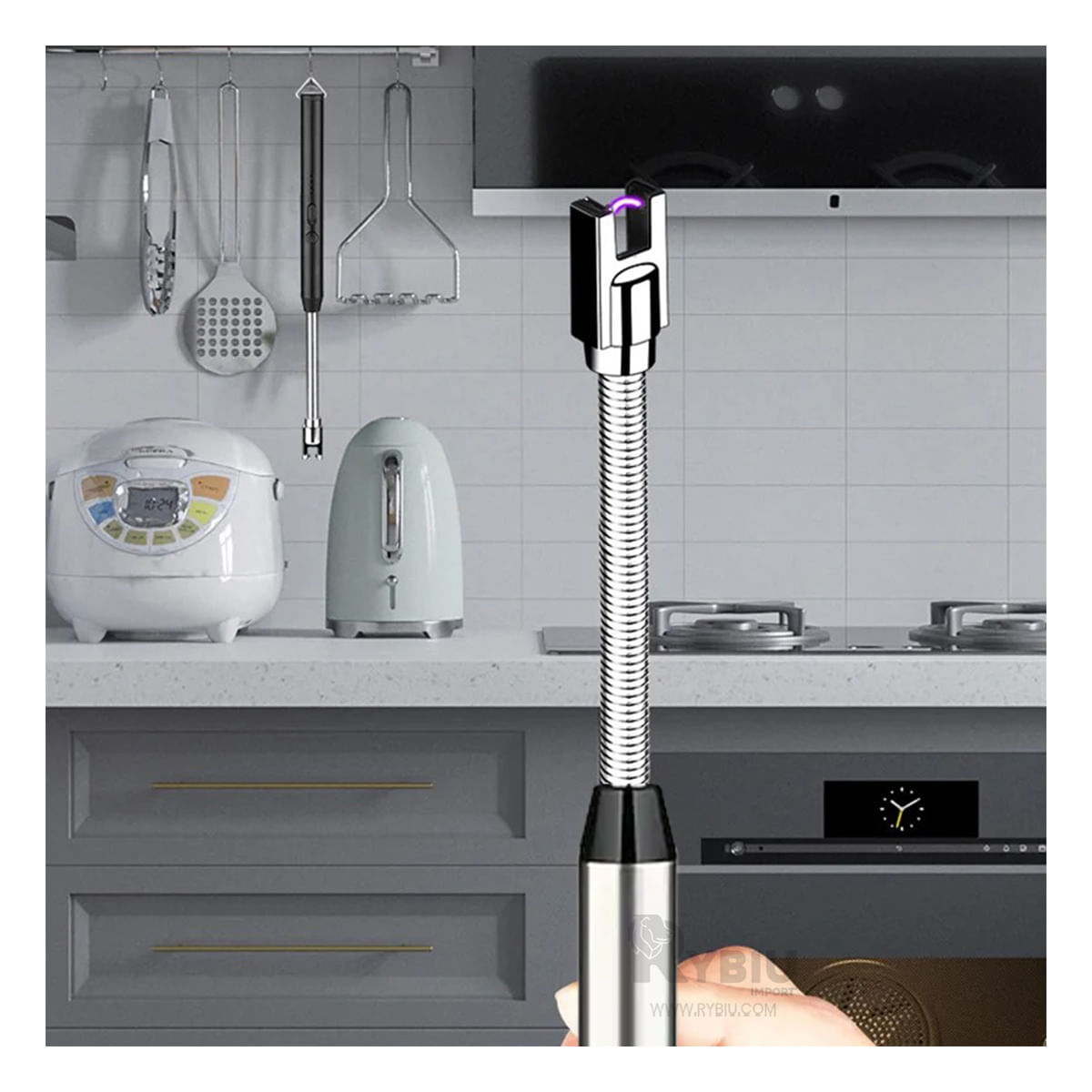 Encendedor de Diseño Moderno en Color Plateado Y+Stickers