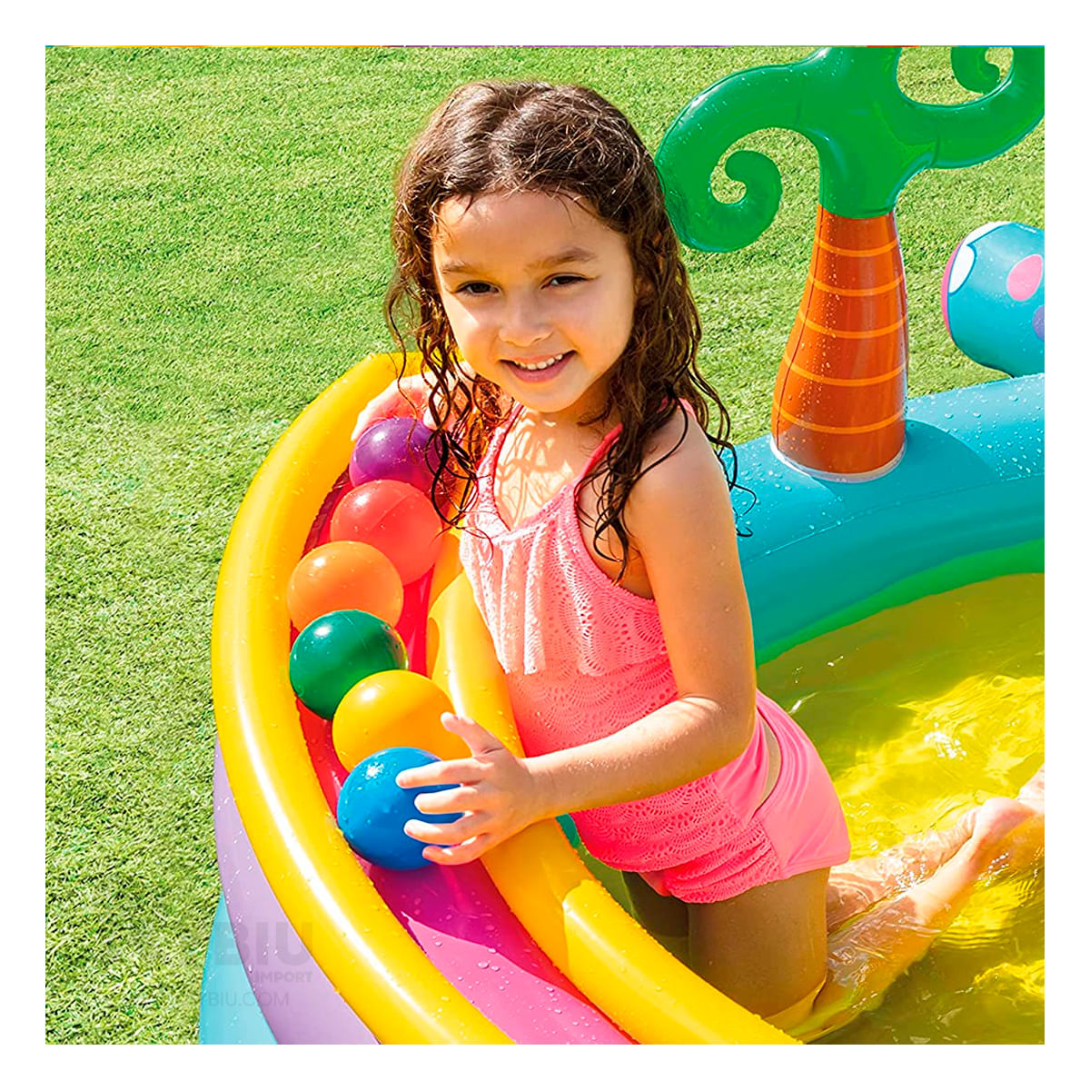 Centro de Juego Inflable en Multicolor Y+Papel de Regalo