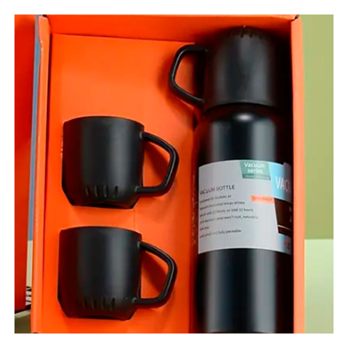 Termo Duradero al Calor Incluye 3 Tazas en Color Negro