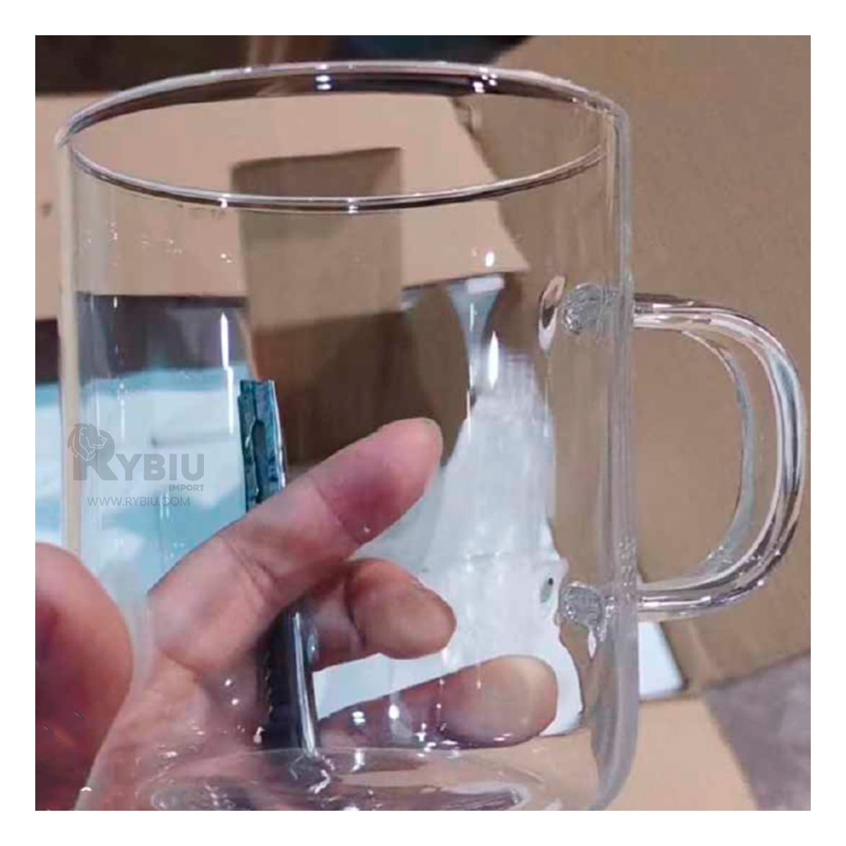 Taza para Desayuno en Color Transparente Y+Papel de Regalo