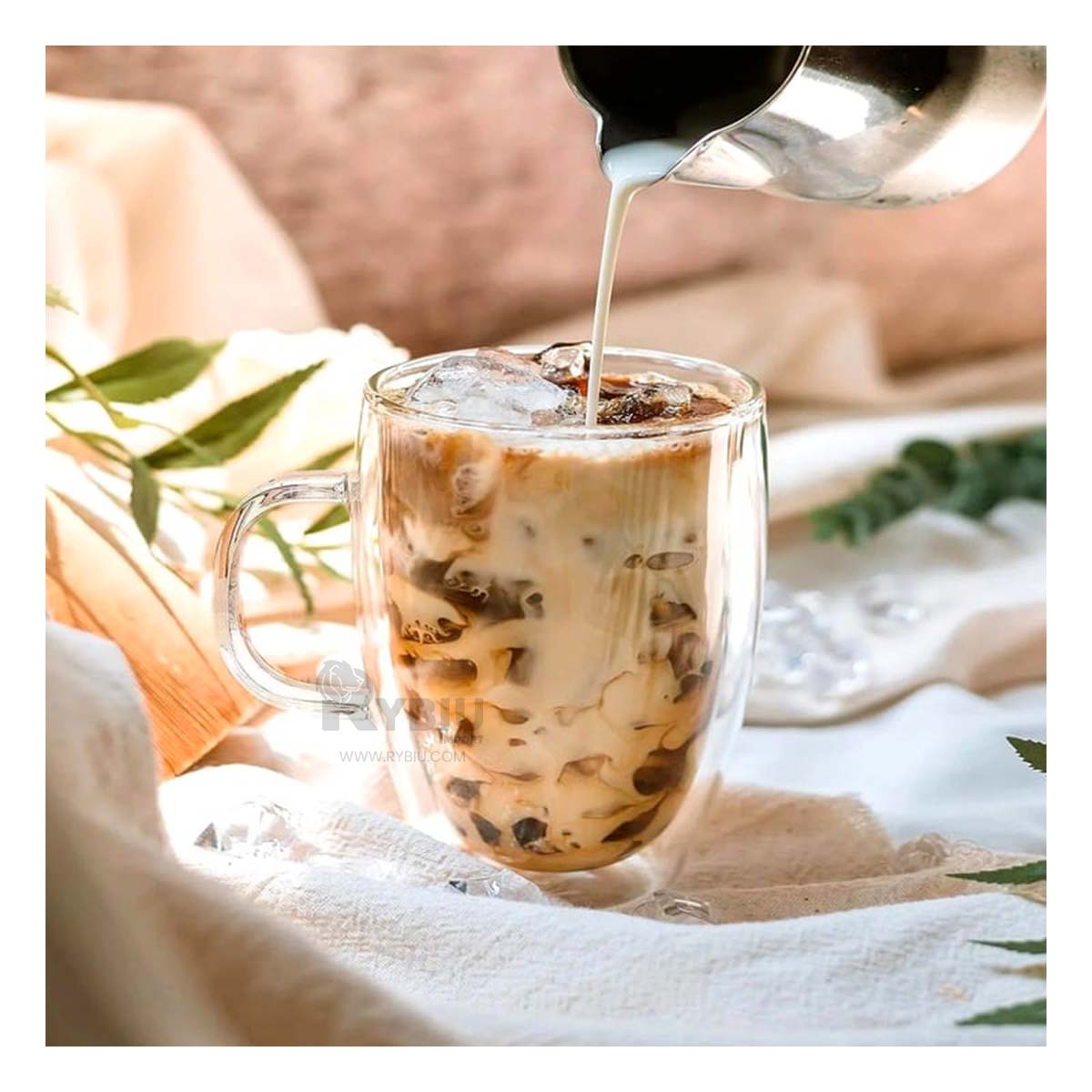 Taza Firme y Duradera en Color Trasparente Y+Papel de Regalo