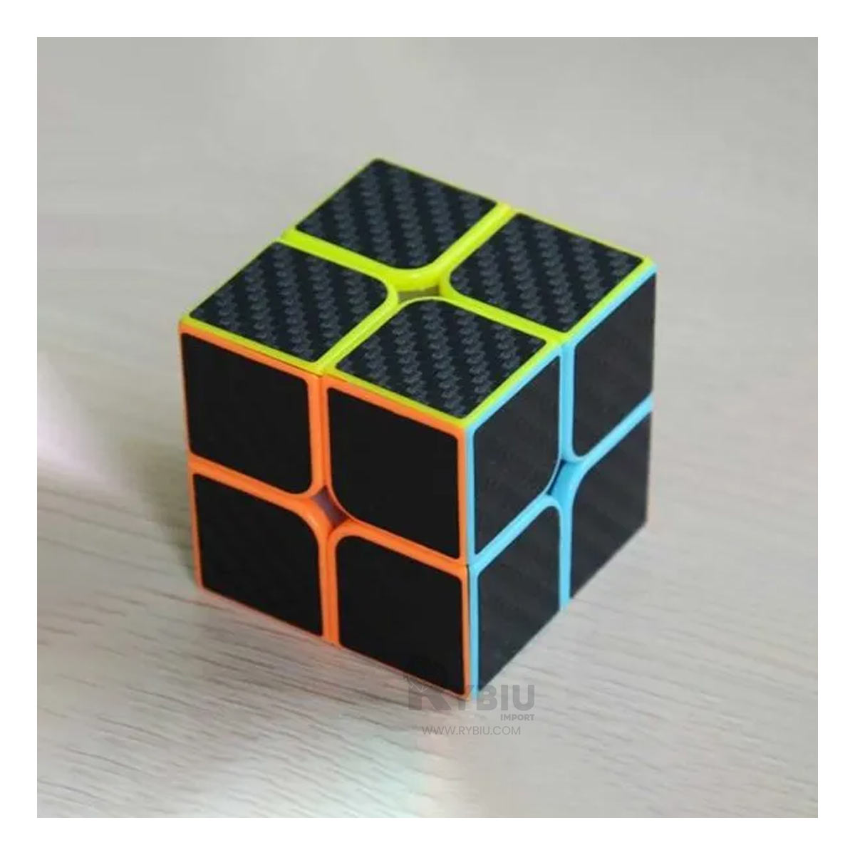 Cubo Cuadrado en Negro Borde Multicolor Y+Papel de Regalo