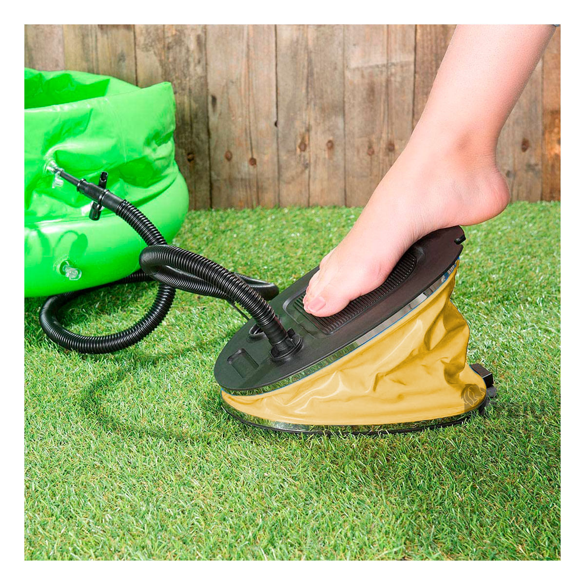 Inflador Portable y Compacto en Negro Y+Stickers