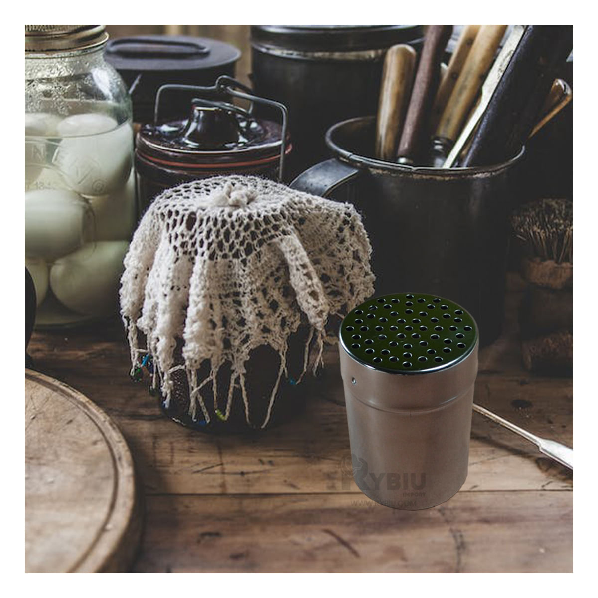 Salero Ergonomico para el Hogar en Metal Y+Papel de Regalo