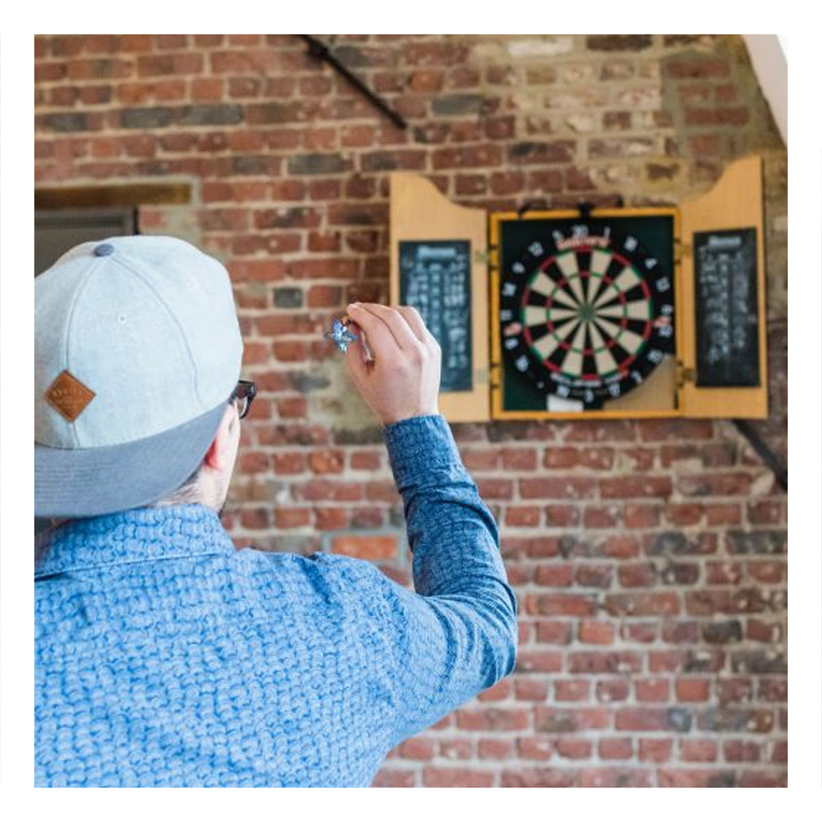 Tablero de Tiro con Dardos Multicolor Y+Agendita