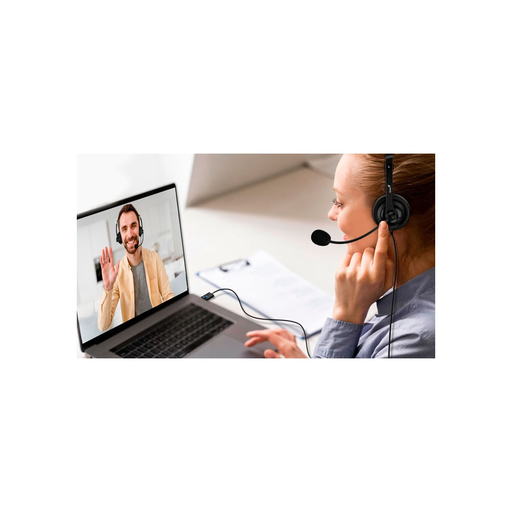 Auriculares Genius HS-230U USB negros con sonido envolvente y micrófono incorporado
