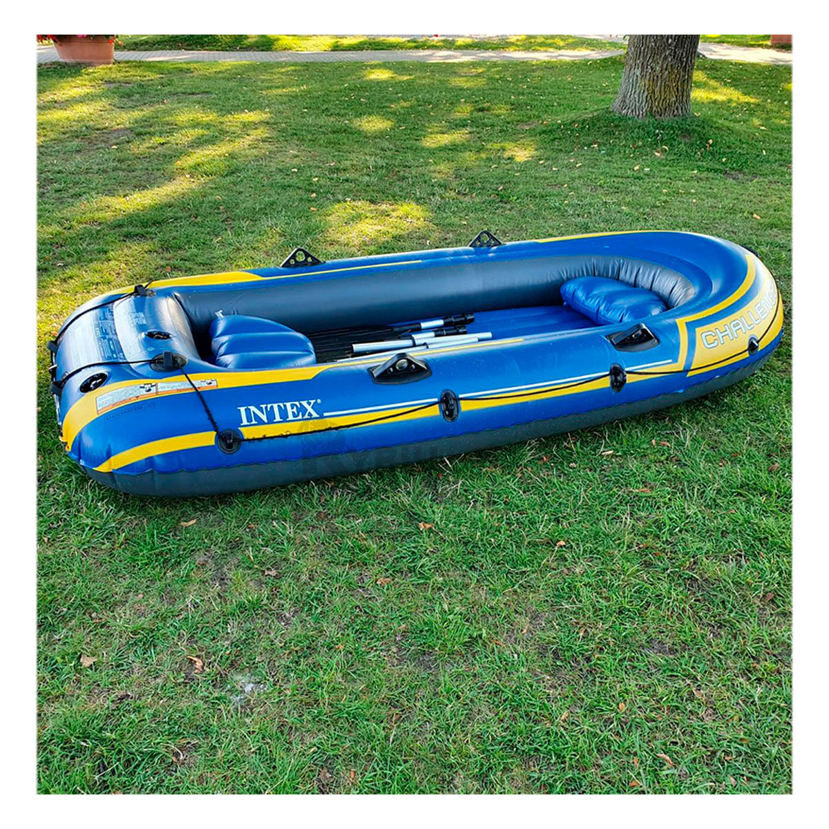 Bote con Inflador para 3 Personas en Color Azul Y+Stickers