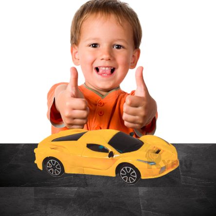 Carrito Novedoso a Control Remoto Color Amarillo Carrito Novedoso a Control Remoto Color Amarillo